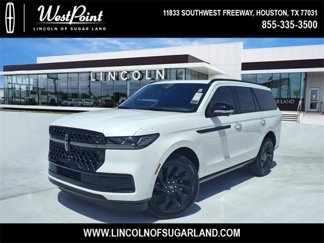 New 2025 Lincoln Navigator Reserve w/ Jet Appearance Package image 1