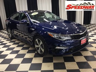 Used 2019 Kia Optima S w/ S Panoramic Sunroof Package image 1