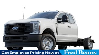 New 2025 Ford F350 XL image 1