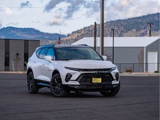 New 2025 Chevrolet Blazer RS w/ Driver Confidence II Package image 1