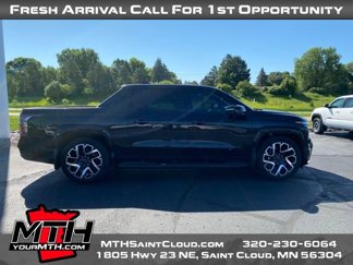 Used 2024 Chevrolet Silverado EV RST image 1