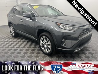 Used 2021 Toyota RAV4 Limited image 1