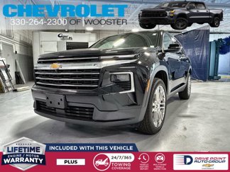 New 2025 Chevrolet Traverse LT w/ LPO, Floor Liner Package image 1