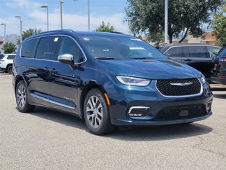 New 2025 Chrysler Pacifica Pinnacle image 1