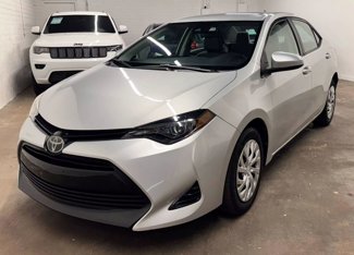 Used 2019 Toyota Corolla LE image 1