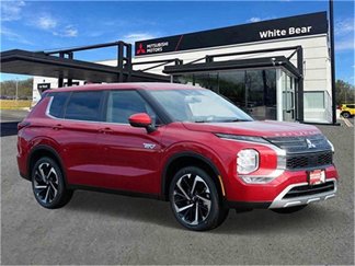 New 2025 Mitsubishi Outlander SE image 1