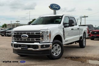 New 2025 Ford F250 XLT image 1