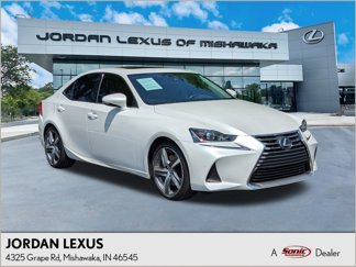 Used 2018 Lexus IS 300 F Sport w/ F Sport Package image 1