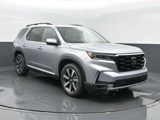 New 2025 Honda Pilot Touring image 1