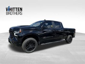 Used 2025 Chevrolet Silverado 1500 LT Trail Boss w/ Convenience Package II image 1