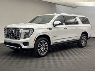 Used 2025 GMC Yukon XL Denali w/ Sun & Power Step Package image 1