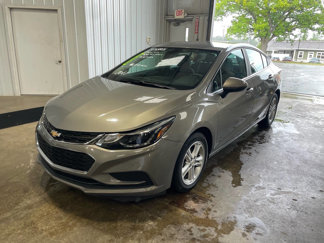 Used 2017 Chevrolet Cruze LT w/ Convenience Package image 1