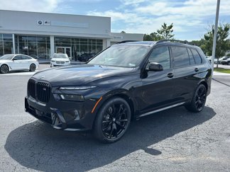 New 2026 BMW X7 M60i image 1