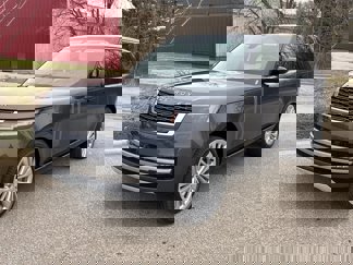 New 2025 Land Rover Range Rover SE image 1