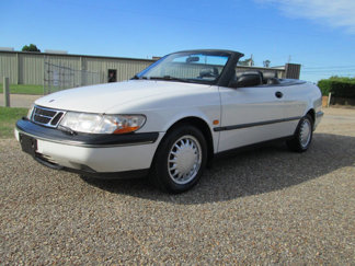 Used 1995 Saab 900 S image 1