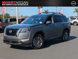 New 2025 Nissan Pathfinder SV image 1
