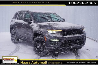 New 2025 Jeep Grand Cherokee Limited w/ Black Appearance Package image 1