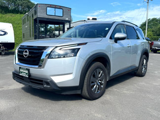 Used 2025 Nissan Pathfinder SV image 1