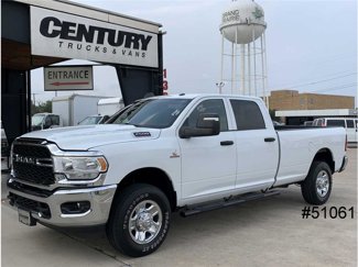 Used 2024 RAM 2500 Tradesman w/ Chrome Appearance Group image 1