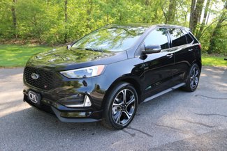 Used 2024 Ford Edge ST image 1