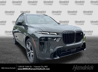 New 2026 BMW X7 M60i image 1