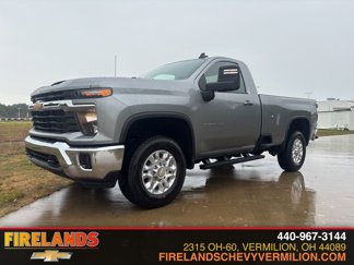 New 2026 Chevrolet Silverado 3500 LT video 1