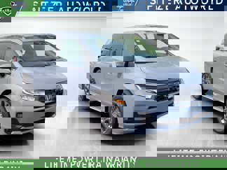 New 2025 Honda Odyssey Touring image 1