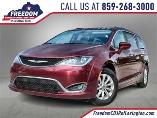Used 2019 Chrysler Pacifica Touring-L image 1