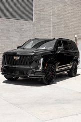 Used 2025 Cadillac Escalade V w/ LPO, ONYX Package image 1