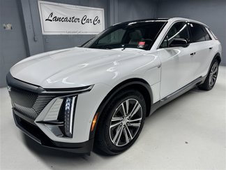 Used 2024 Cadillac Lyriq Luxury image 1