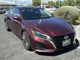 Used 2023 Nissan Altima 2.5 SV image 1
