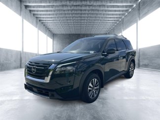 New 2025 Nissan Pathfinder SL image 1