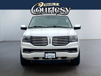 Used 2017 Lincoln Navigator Select image 1