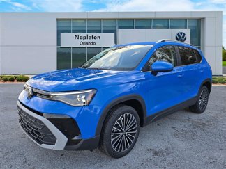 New 2025 Volkswagen Taos SE image 1