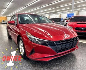 Used 2023 Hyundai Elantra SE image 1