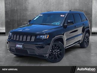 Used 2022 Jeep Grand Cherokee Laredo X image 1