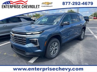 New 2025 Chevrolet Traverse LT image 1