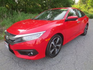 Used 2017 Honda Civic Touring image 1