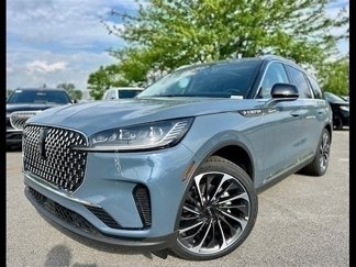 New 2025 Lincoln Aviator Reserve image 1