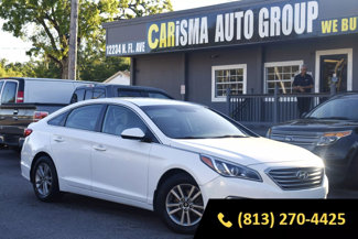 Used 2015 Hyundai Sonata SE image 1