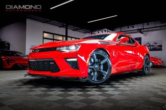 Used 2016 Chevrolet Camaro SS image 1