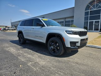 New 2025 Jeep Grand Cherokee L Laredo image 1