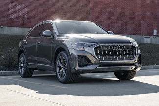 New 2025 Audi Q8 Premium Plus image 1