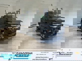 New 2026 Chevrolet Equinox LT w/ Convenience Package II image 1