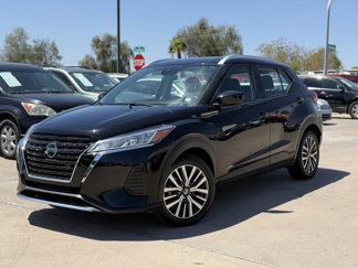 Used 2021 Nissan Kicks SV image 1
