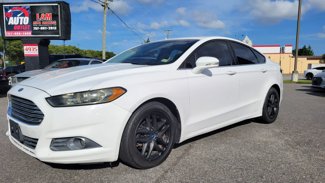 Used 2016 Ford Fusion SE image 1