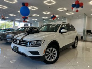 Used 2020 Volkswagen Tiguan S image 1