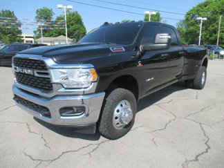 Used 2023 RAM 3500 Big Horn w/ Level 1 Equipment Group image 1