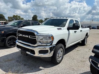 New 2024 RAM 2500 Tradesman w/ Chrome Appearance Group image 1