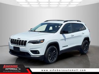 Used 2023 Jeep Cherokee Altitude Lux image 1